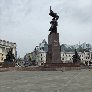Обзорная экскурсия по Владивостоку (пешеходная)